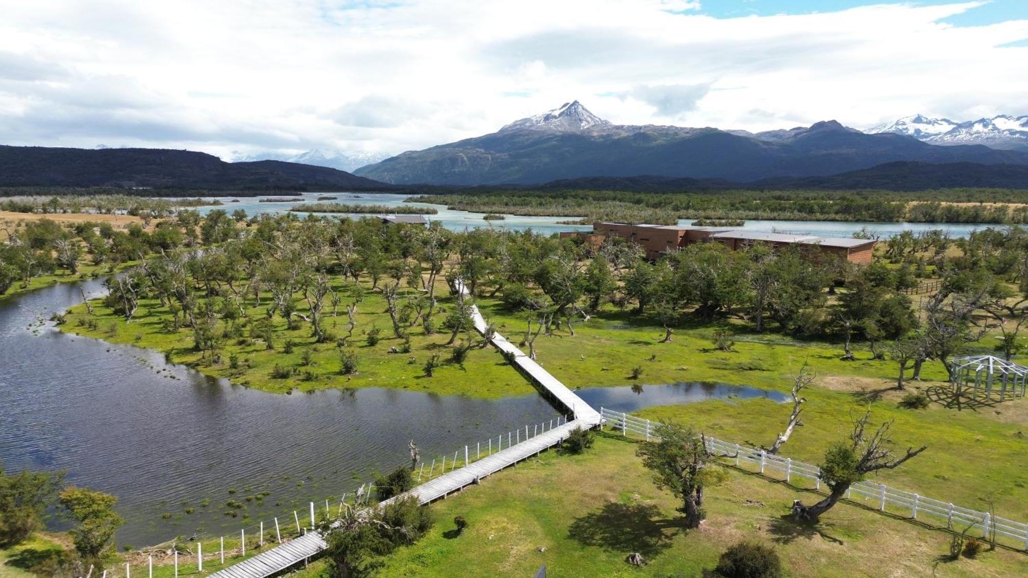 Pampa Lodge, Quincho & Caballos Torres del Paine National Park Luaran gambar